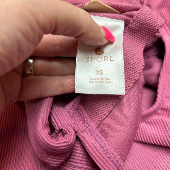 Shade & Shore Plunge Ring Detail One Piece Swimsuit - Mauve XS - Picture 4 of 7